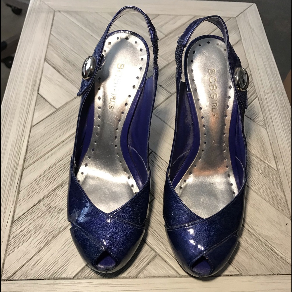 BCBGIRLES peep toe heels